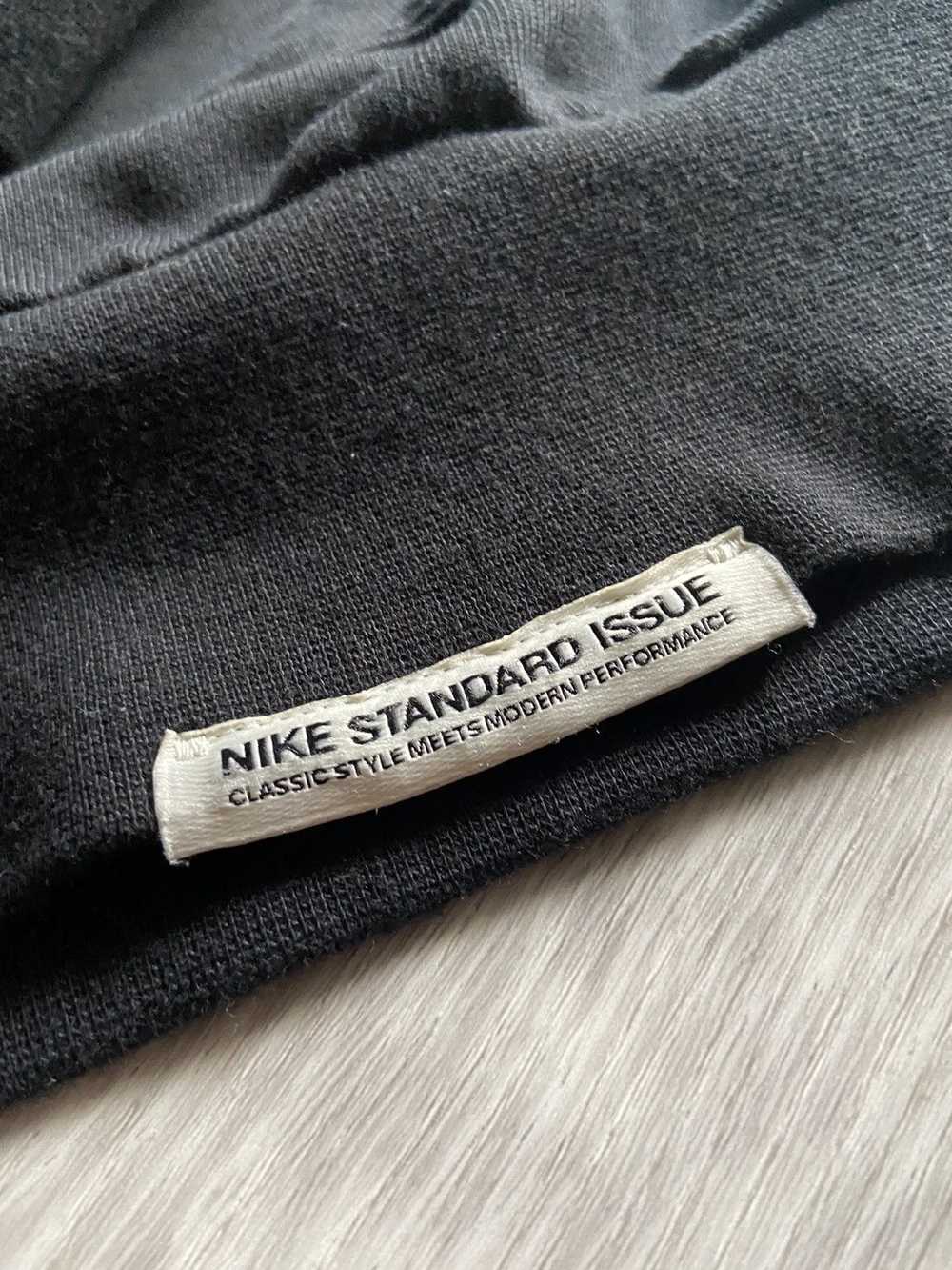 Nike × Streetwear × Vintage Nike Standard Issue D… - image 3