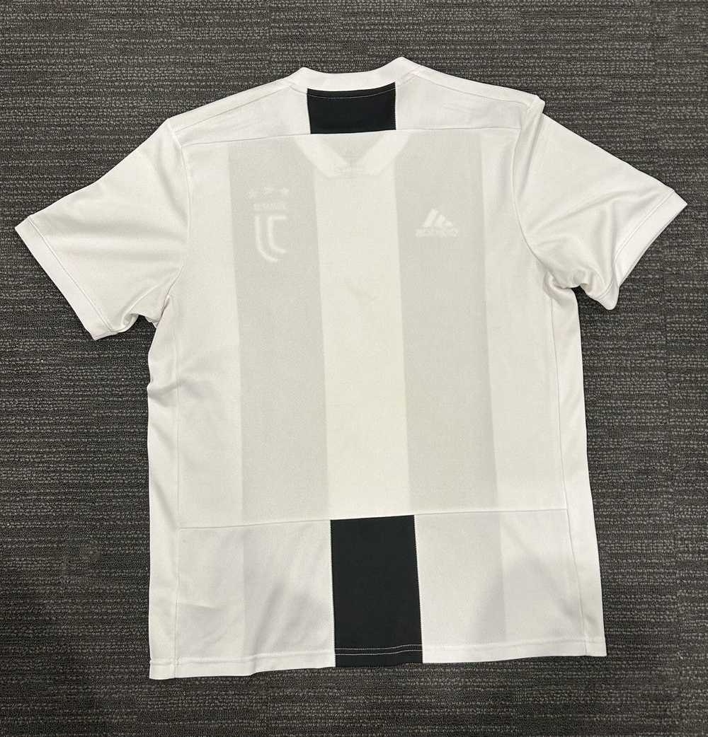 Adidas AUTHENTIC Juventus 2018/19 Home Jersey - image 2