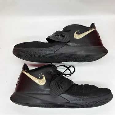 NIKE ナイキ　KYRIE FLYTRAPⅢ EP　メンズシューズ 27cm 品質検査済 NIKE ナイキ KYRIE FLYTRAPⅢ EP メンズシューズ 27.5