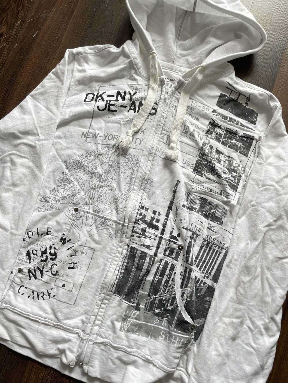 DKNY × Streetwear Vintage DKNY Zip Up Hoodie y2k … - image 2