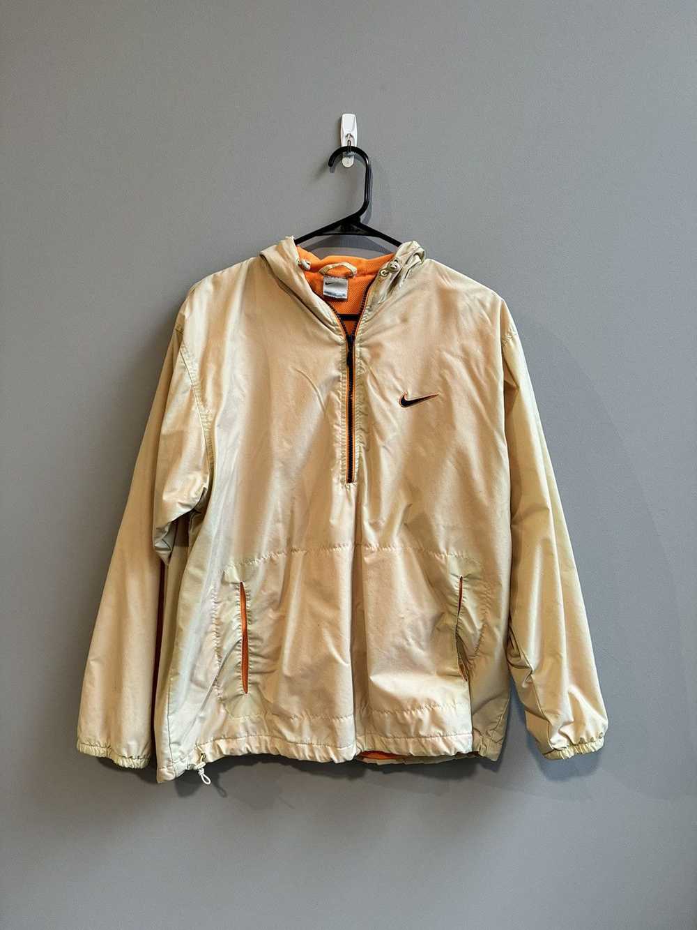 Nike × Vintage Vintage Tan Nike Windbreaker - image 1