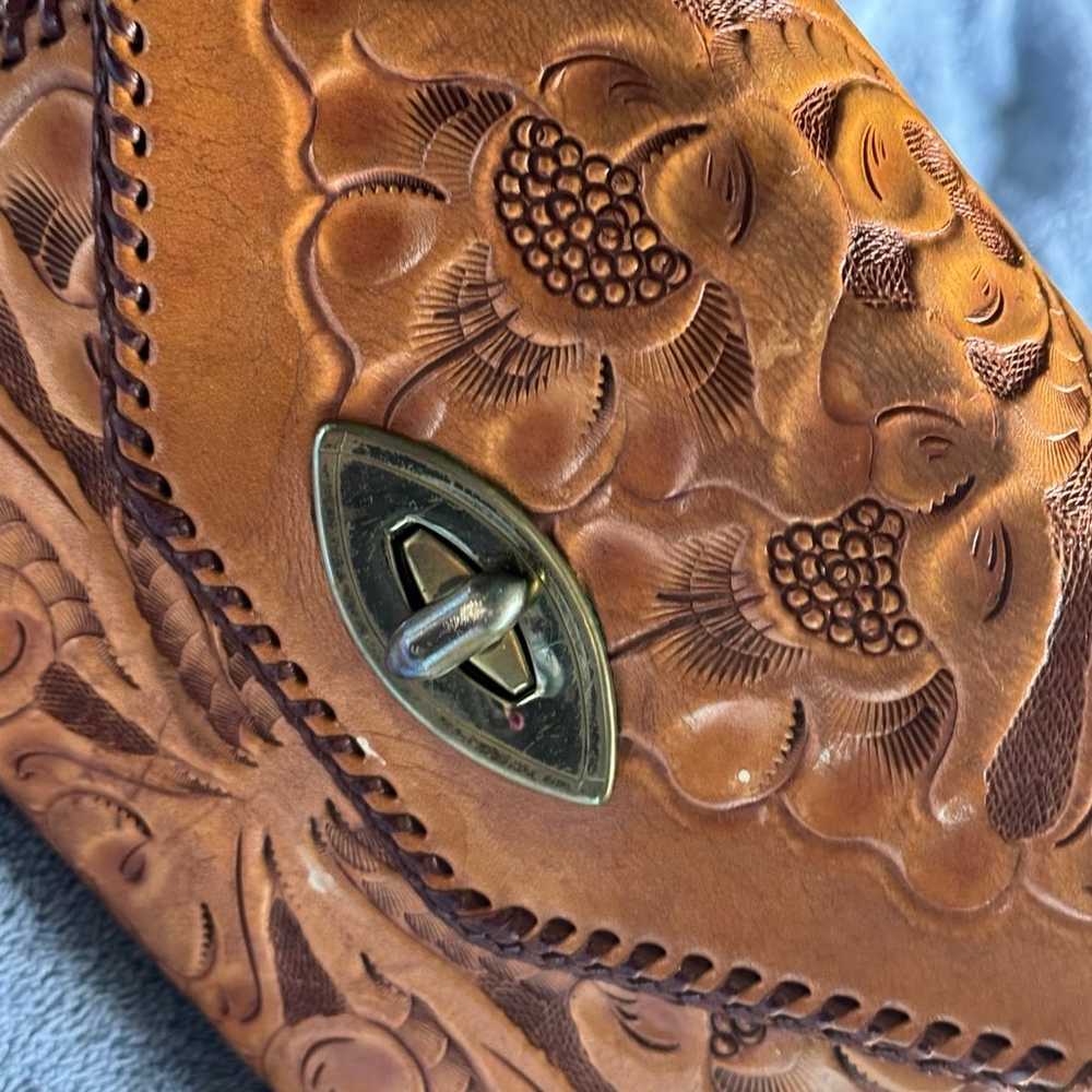 Vintage Clifton's Hand Tooled Light Brown Leather… - image 9