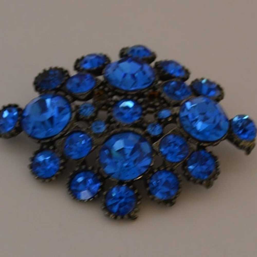 Jewelry-SKU#04/Brooch Vintage Sapphire Blue Brooch - image 10