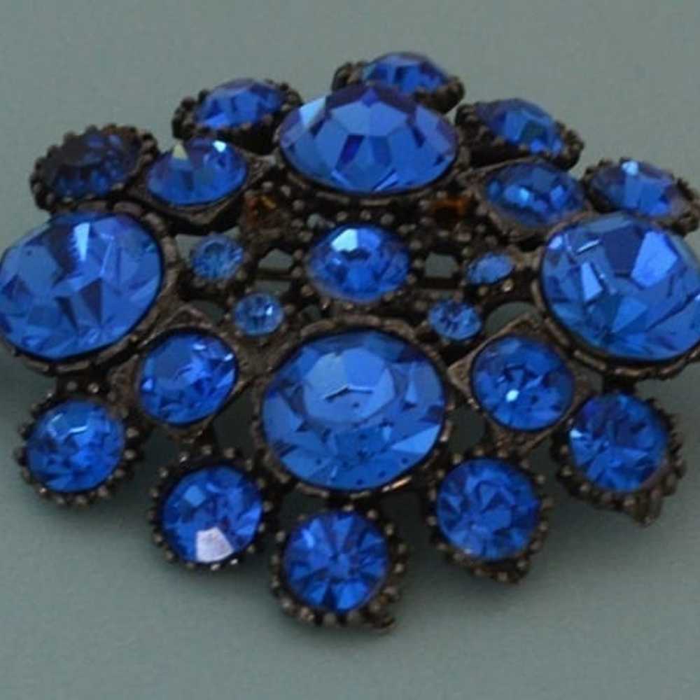 Jewelry-SKU#04/Brooch Vintage Sapphire Blue Brooch - image 4