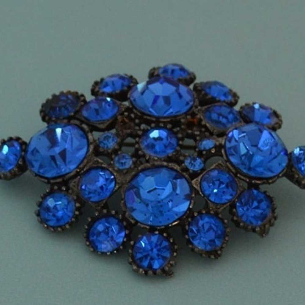 Jewelry-SKU#04/Brooch Vintage Sapphire Blue Brooch - image 9