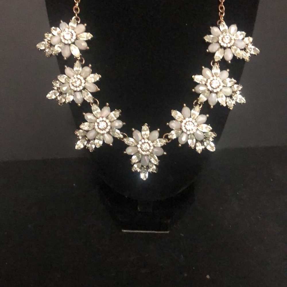 Vintage floral crystal necklace - image 3