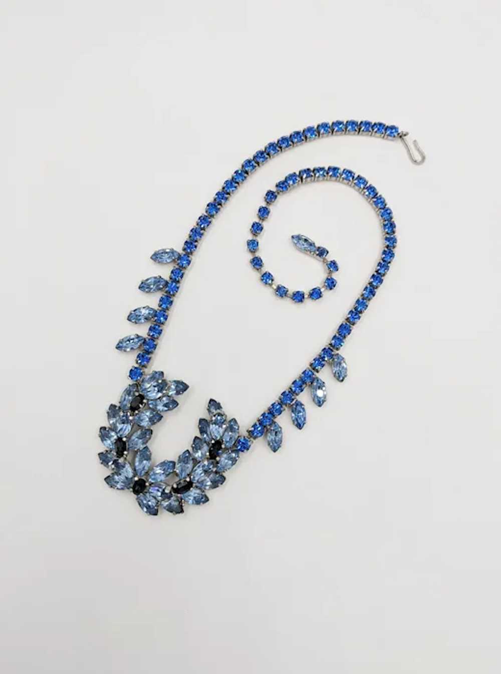 Stunning Mid Century Blue Rhinestone Statement Ne… - image 4