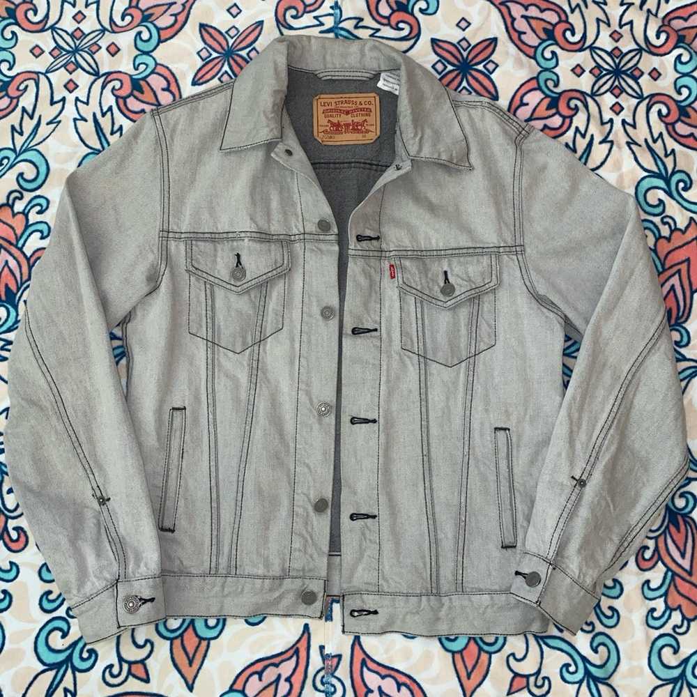 Vintage Levi ’s Denim Jacket - image 1