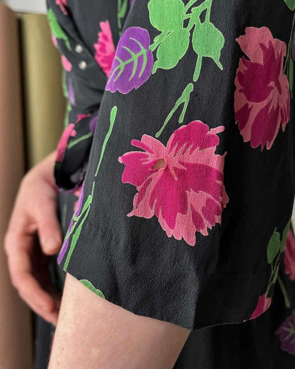 40s Silk Floral Wrap Dress - image 7