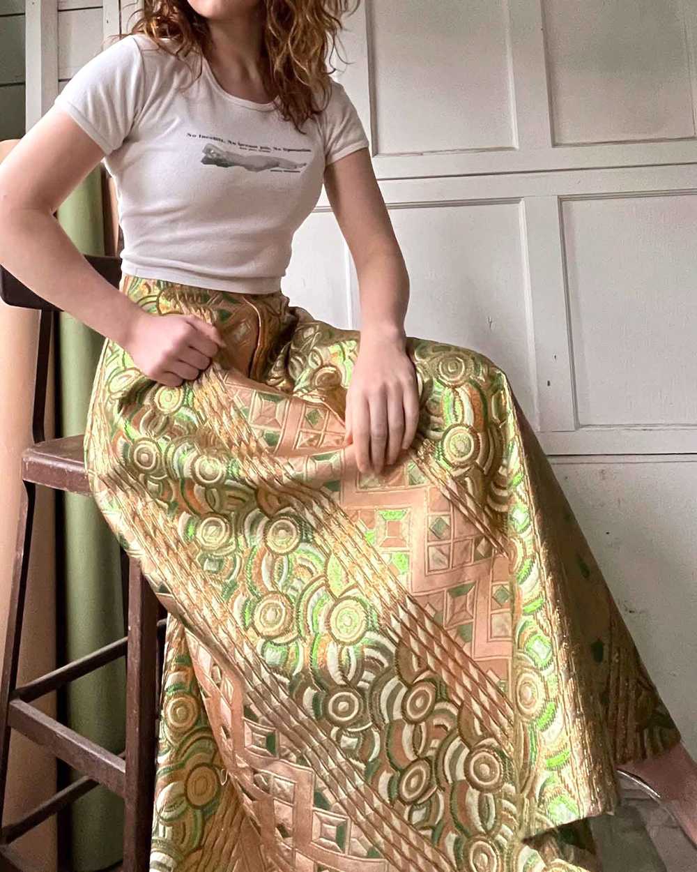 70s Metallic Silk Brocade Skirt - image 2