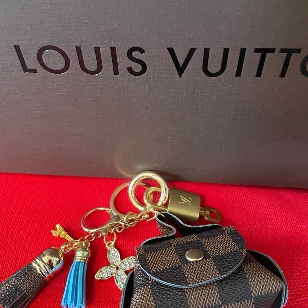 ✅ Authentic Louis Vuitton lock and key #301 /char… - image 6