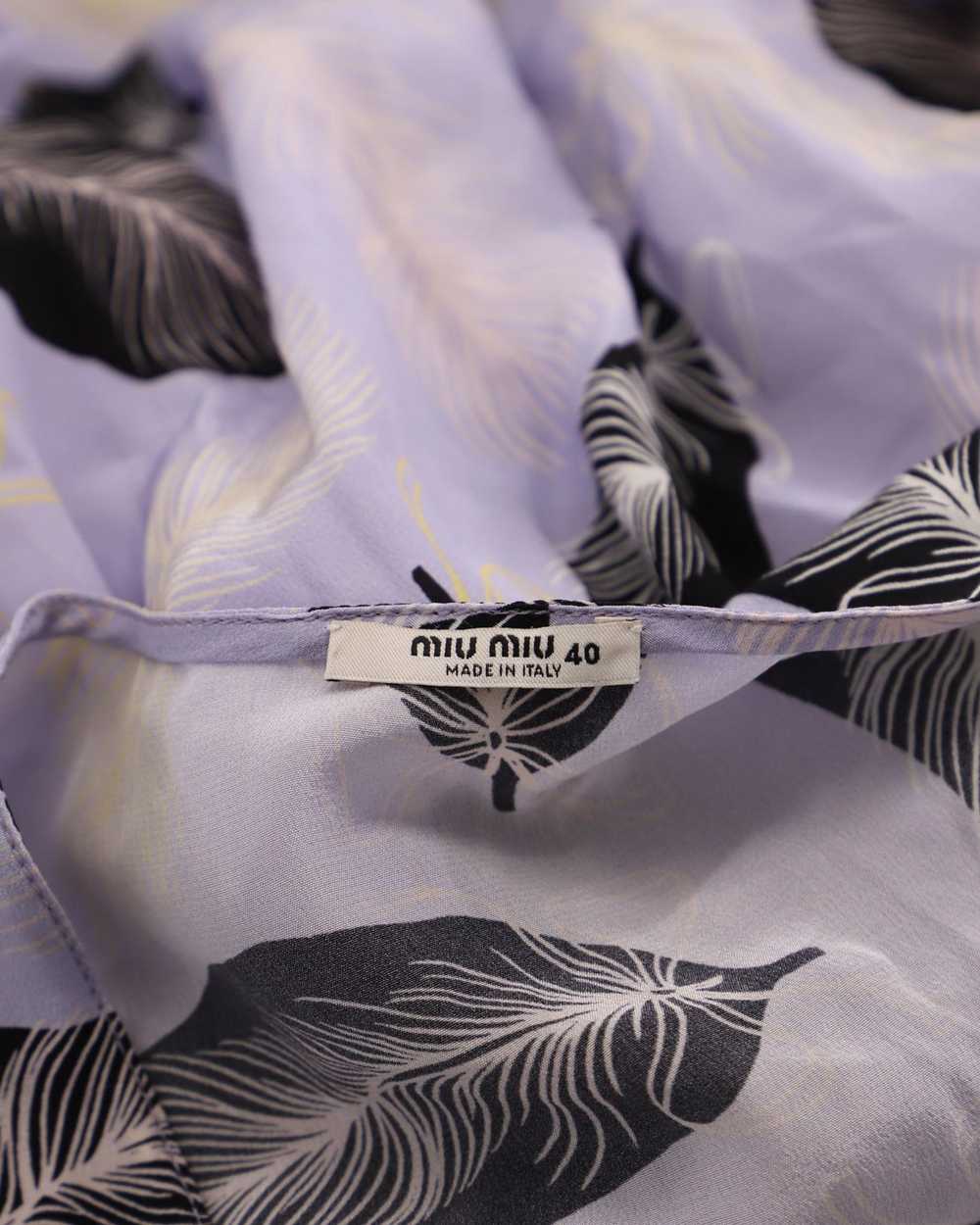 Product Details purple & black leaf print silk dr… - image 4