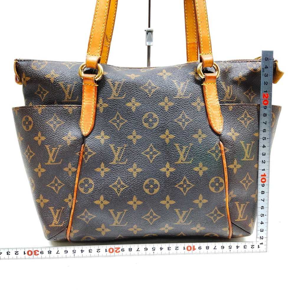 Louis Vuitton Totally leather tote - image 2