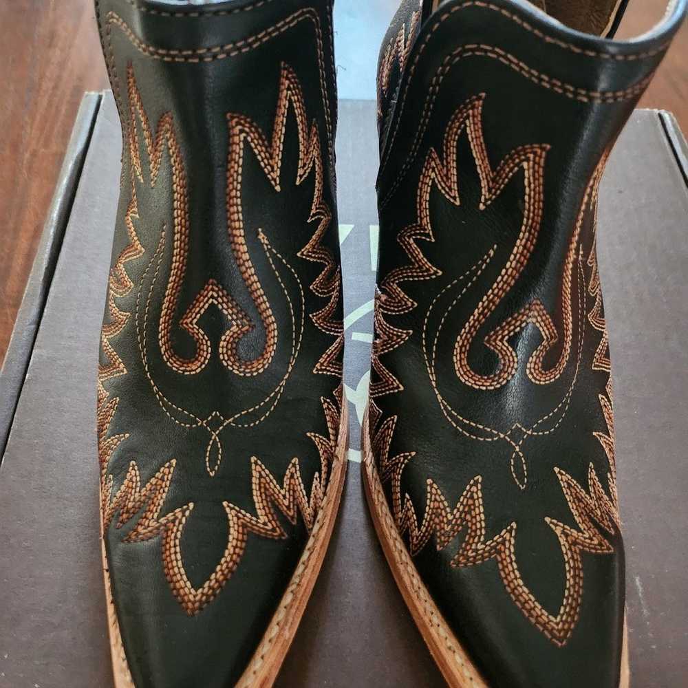 Ariat Dixon boots size 7 - image 6