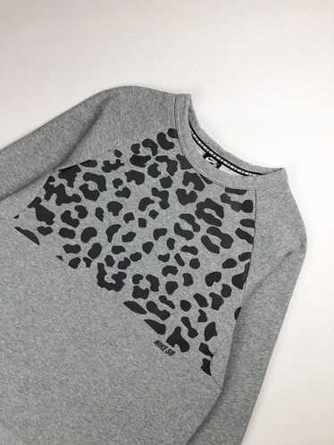 Nike × Vintage Vintage Nike SB Leopard Sweatshirt - image 1