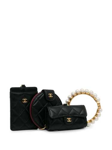 CHANEL Pre-Owned 2021 Pearl Crown CC Wristlet Mult