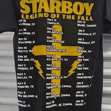 The  weekend starboy 2017  tour t-shirt small - image 1