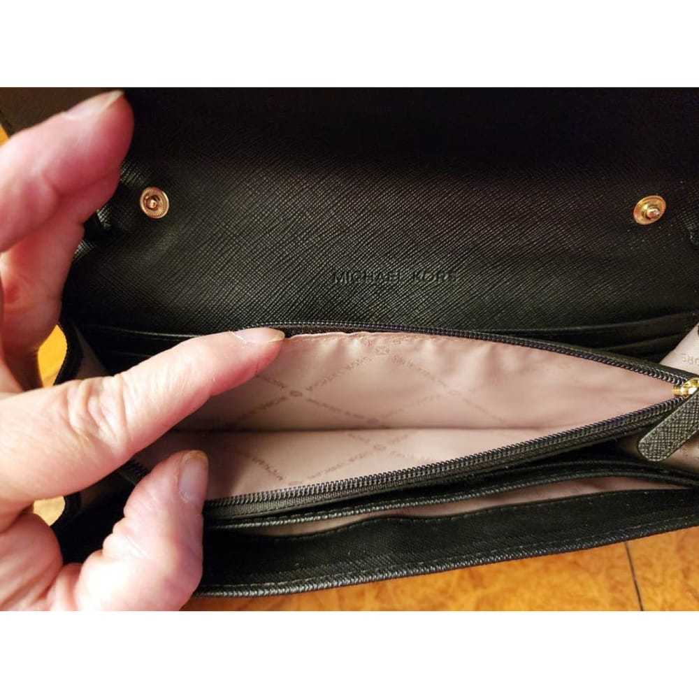 Michael Kors Vegan leather clutch bag - image 11
