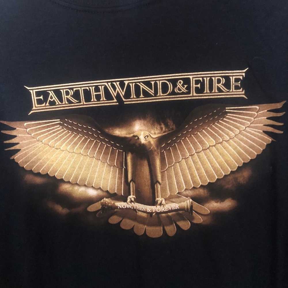 Earth Wind and Fire concert tour 2013 t shirt gre… - image 4