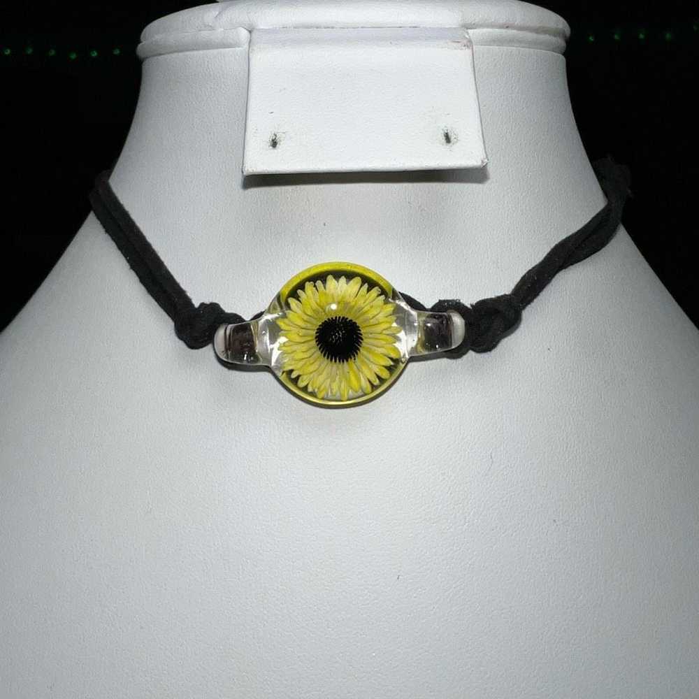 Vintage Vintage Sunflower Art Glass And Leather B… - image 1