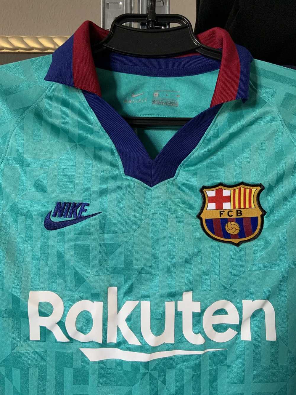 Nike × Soccer Jersey Barcelona Retro Jersey 2019/… - image 3