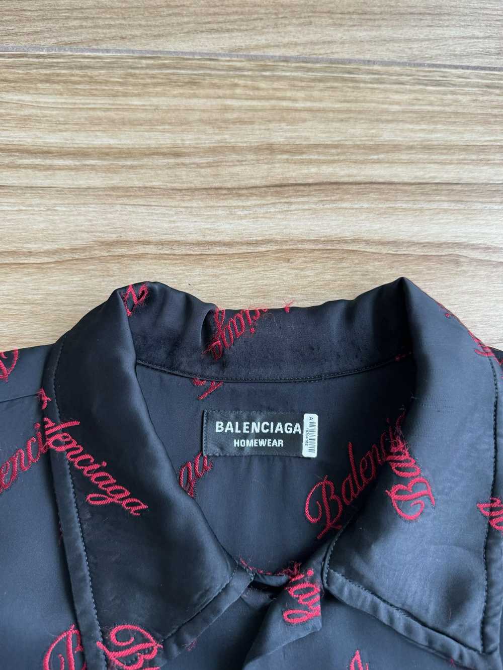 Balenciaga Balenciaga Navy & Red Script Logo Butt… - image 4