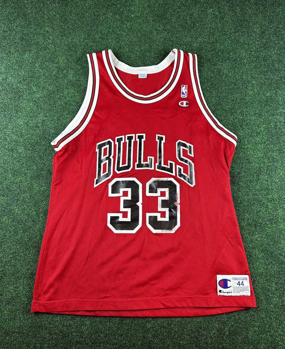 Champion × Chicago Bulls × Vintage Vtg 90s Scotti… - image 1