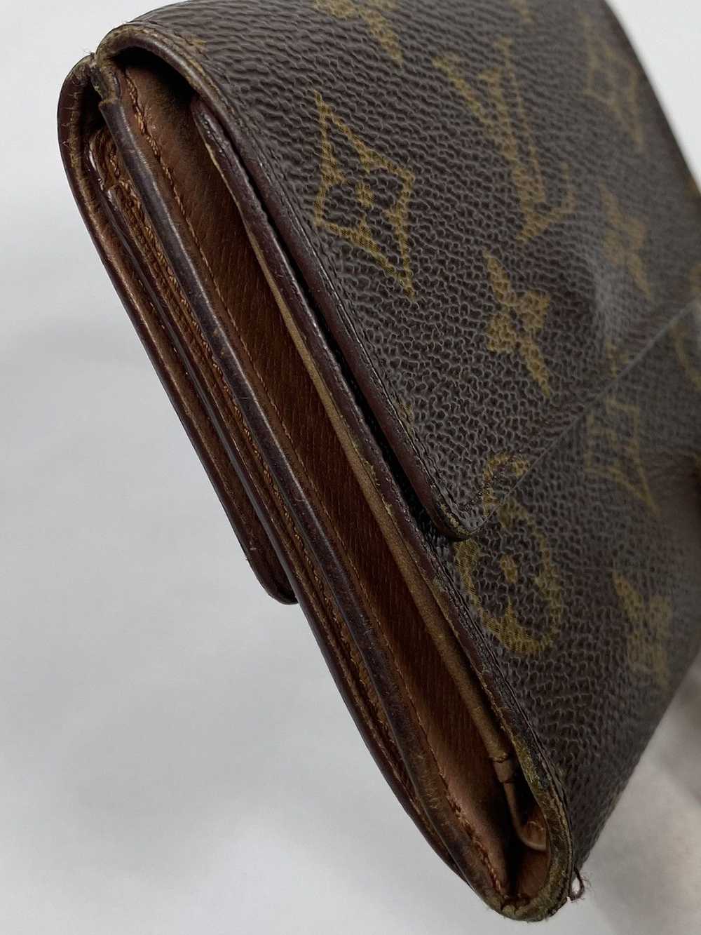 Louis Vuitton Monogram Trifold Wallet - image 9