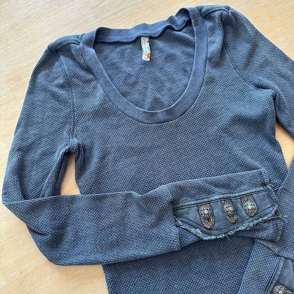 RARE Free People Gray Moto Motor Cuff Thermal But… - image 4