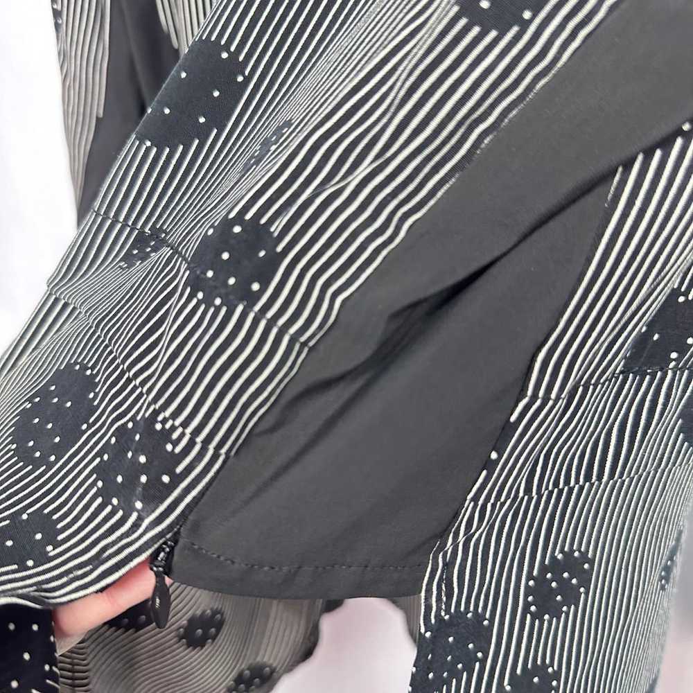 Hilton Hollis Button Up Shirt Sz XL Black Stripe … - image 10