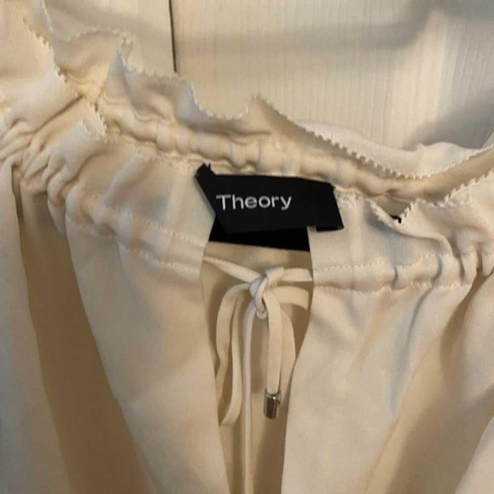 Theory ivory top size S - image 2
