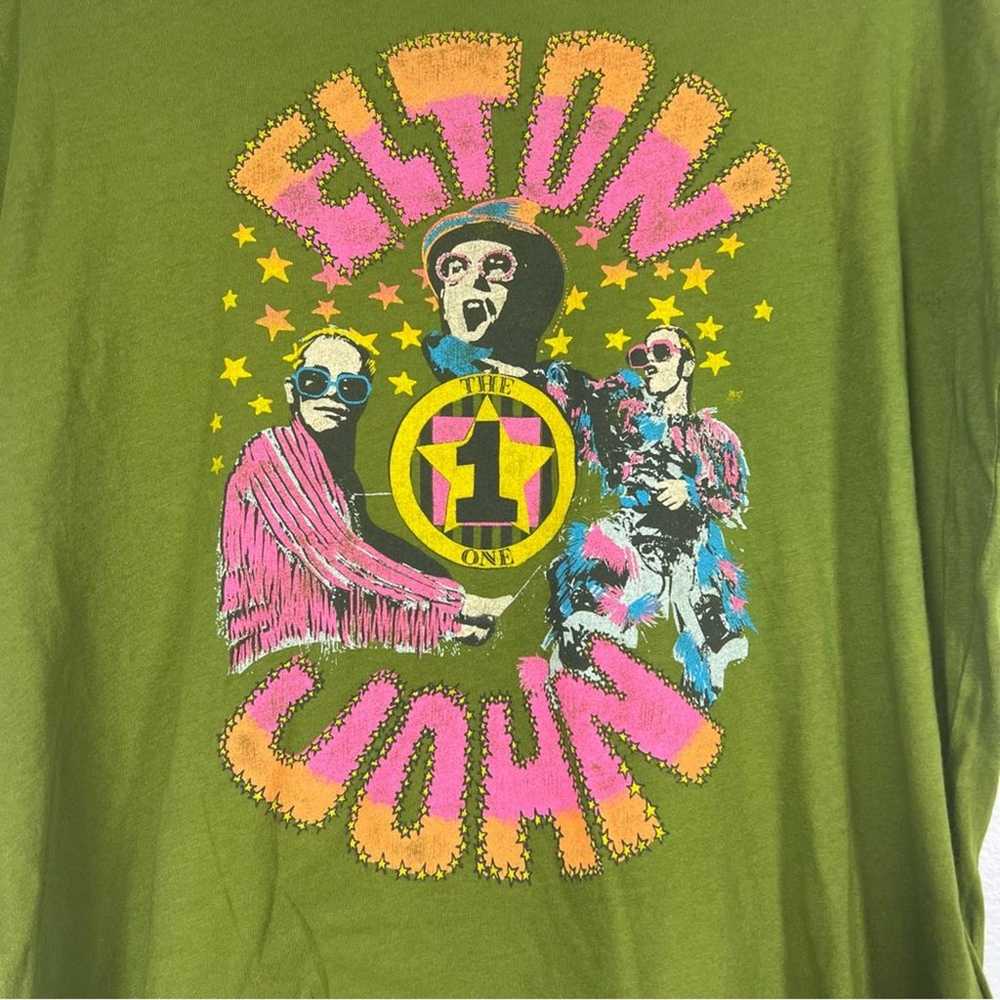 DAYDREAMER NWOT Elton John The One Solo Band Tee … - image 3