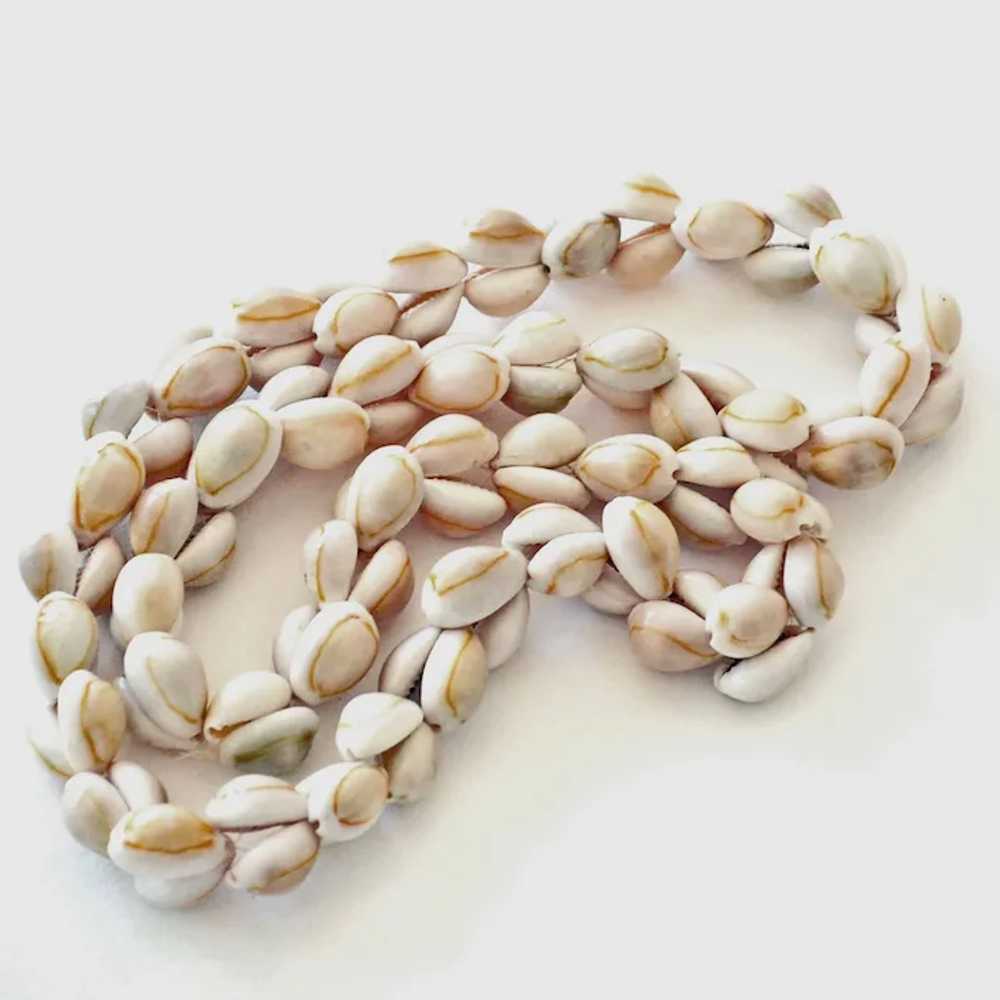 Beachy Natural Cowrie Shell Necklace 30 Inches - image 2