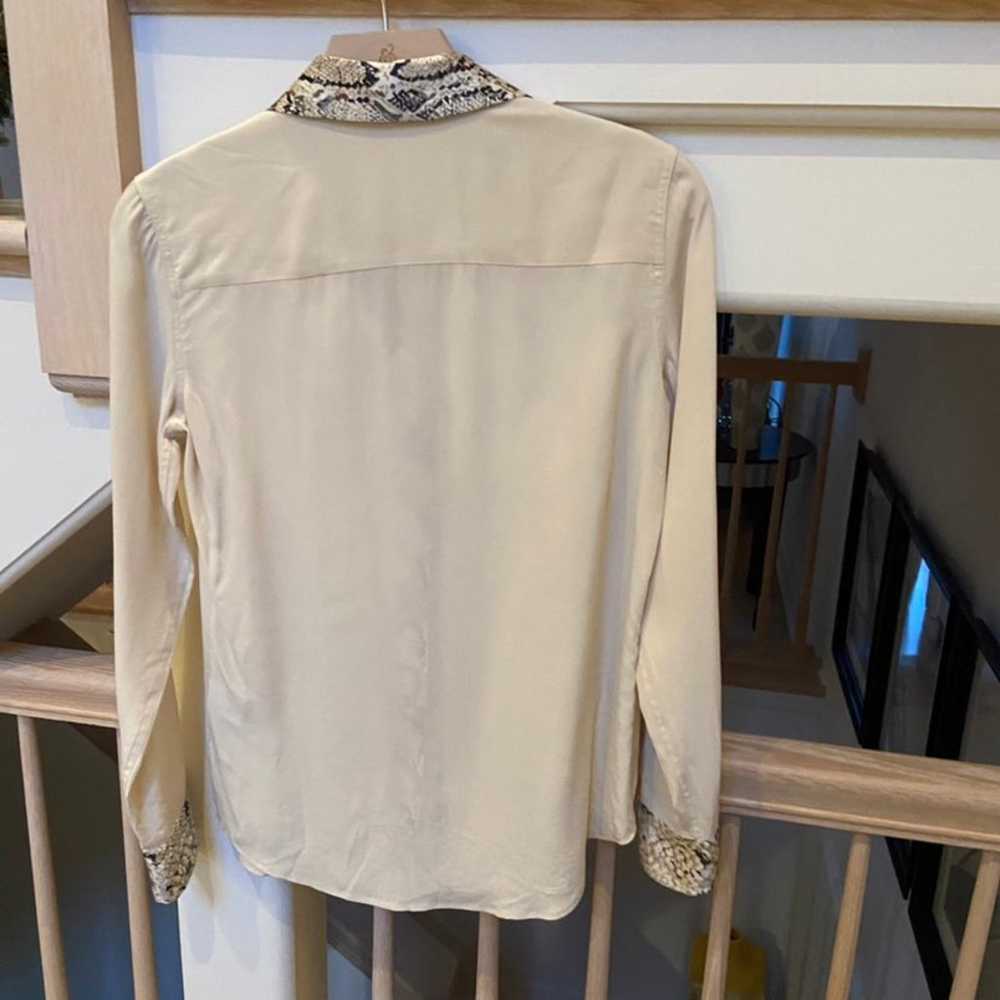 EQUIPMENT  Sophie Washed Silk Shirt in Python Pri… - image 4