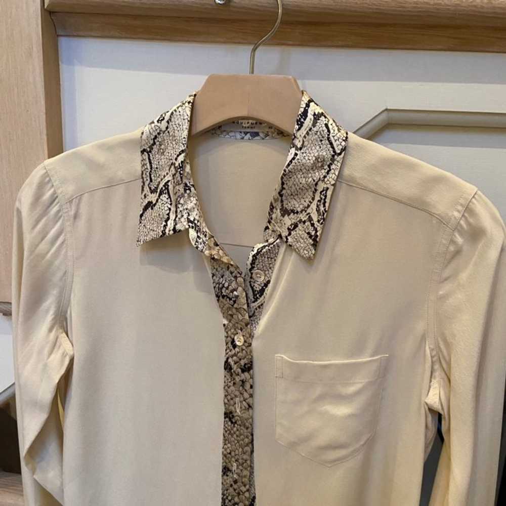 EQUIPMENT  Sophie Washed Silk Shirt in Python Pri… - image 7