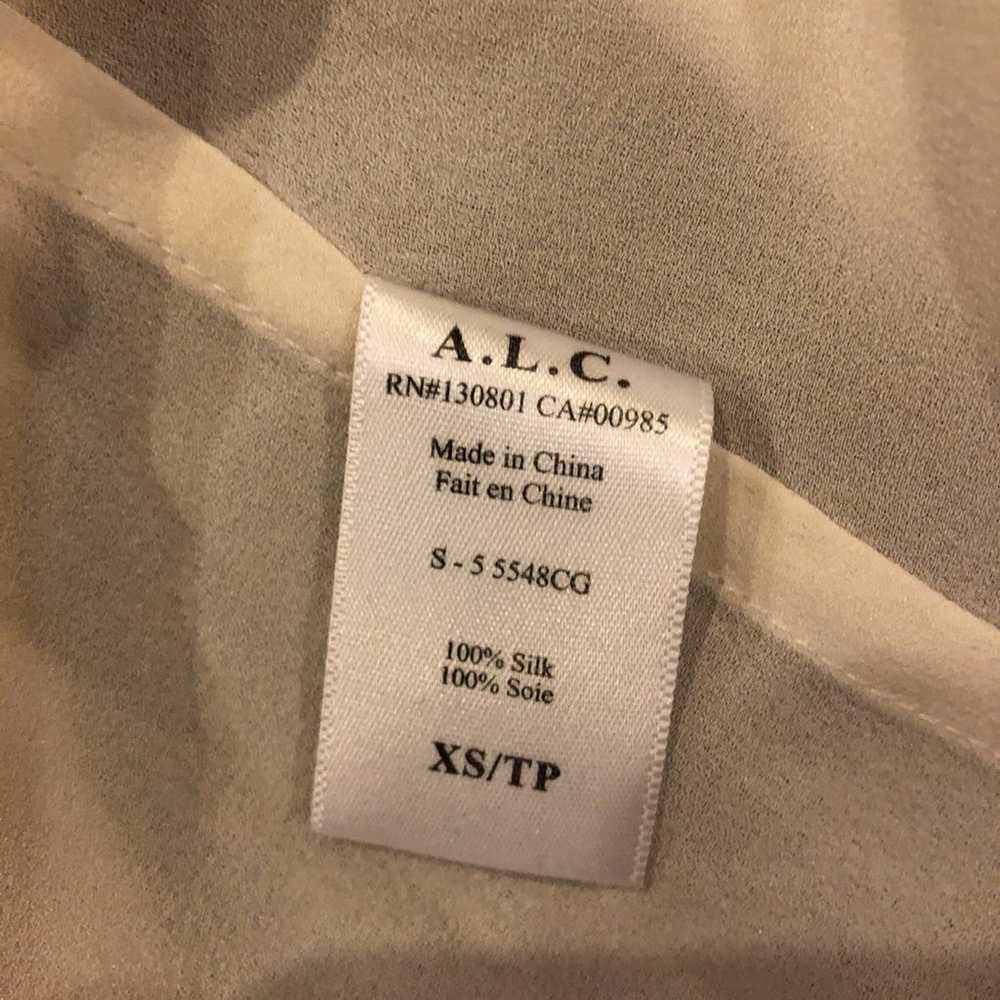 A.L.C.  Women’s XSmall  Button front  ru - image 8