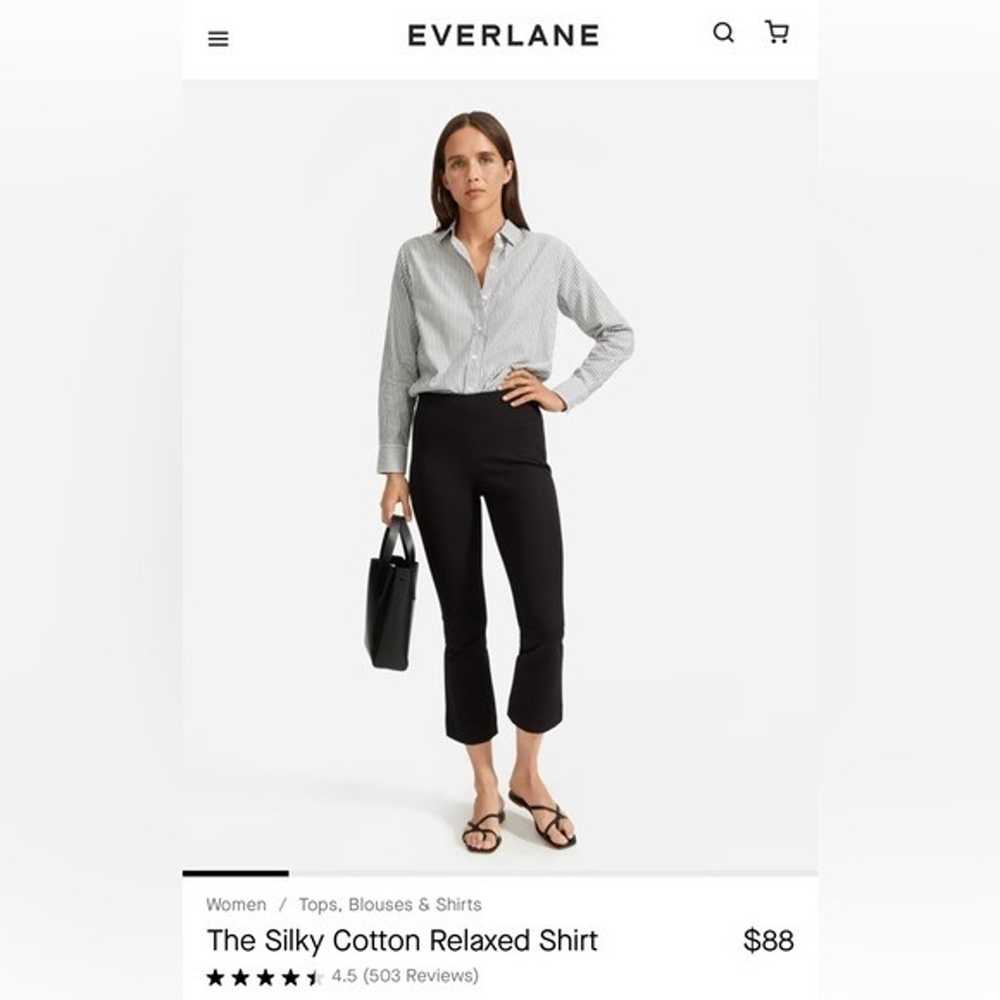EVERLANE The Silky Cotton Relaxed Shirt in Grey/ … - image 2