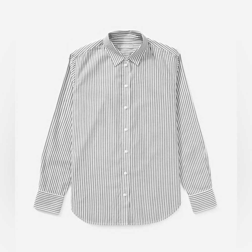 EVERLANE The Silky Cotton Relaxed Shirt in Grey/ … - image 6