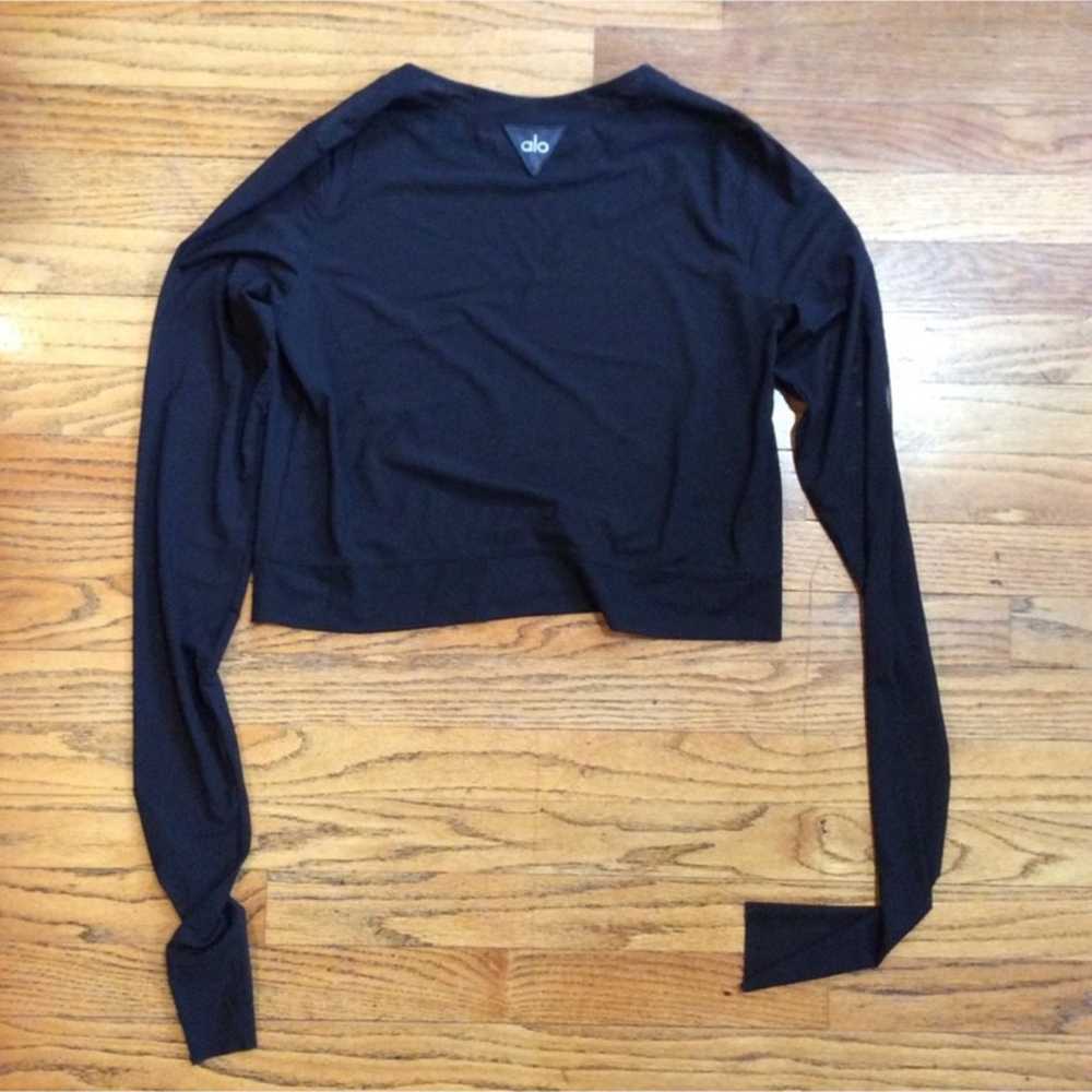 Alo Yoga Mesh Long Sleeve Crop Shirt - image 5