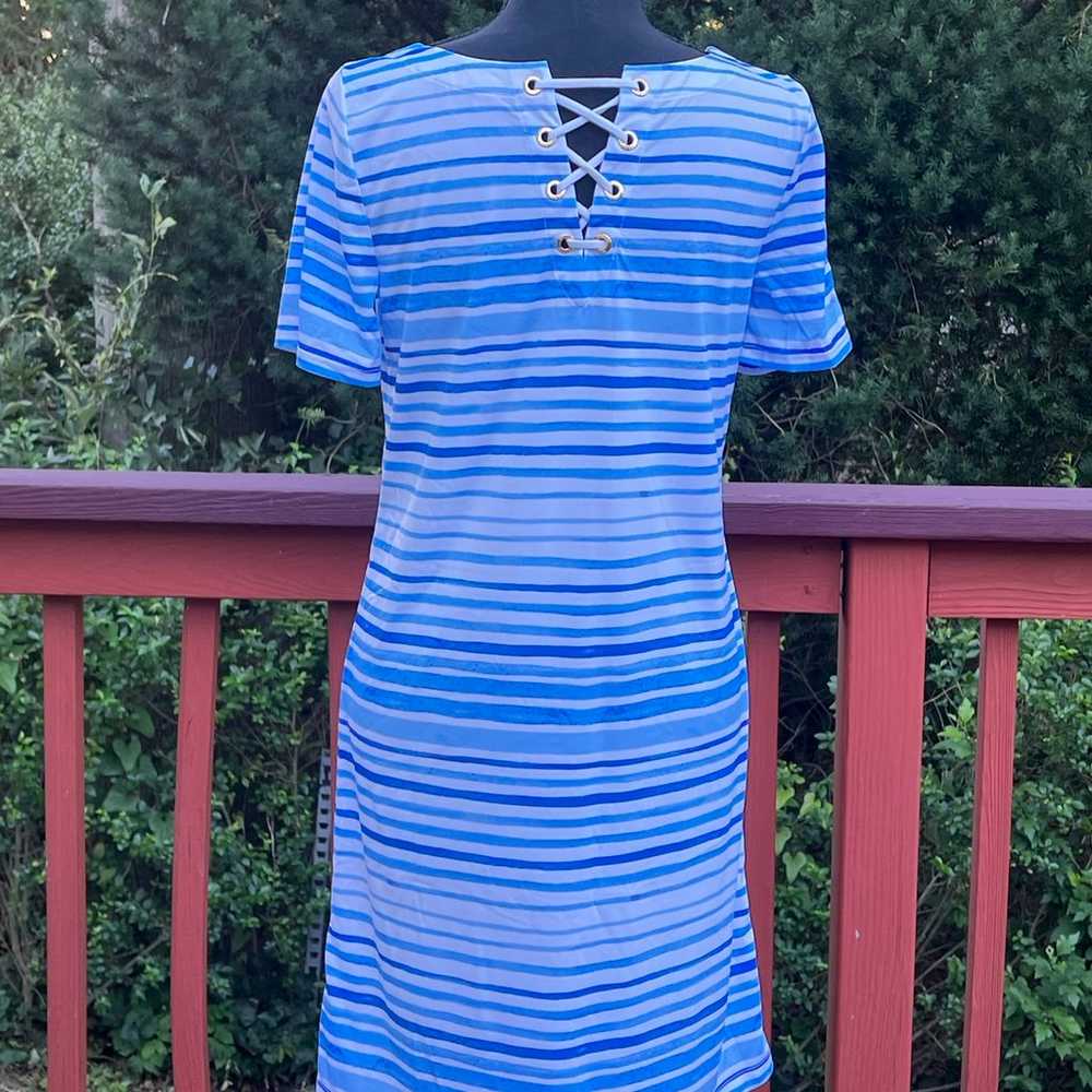 LILLY PULITZER NEW BLUE AND WHITE DRESS SIZE SMALL - image 5