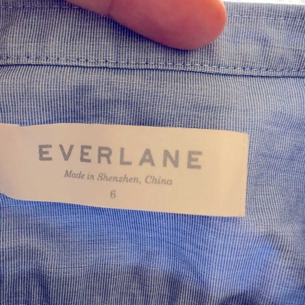 Everlane blue v neck 100% cotton lightweight tuni… - image 6