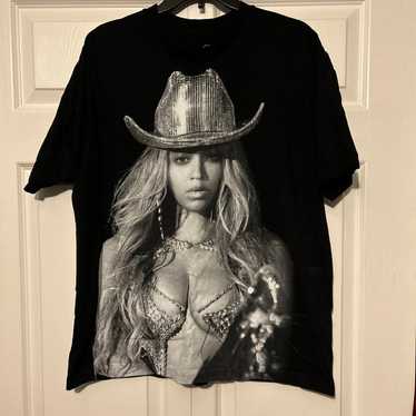 Beyoncé Renaissance Tour shirt