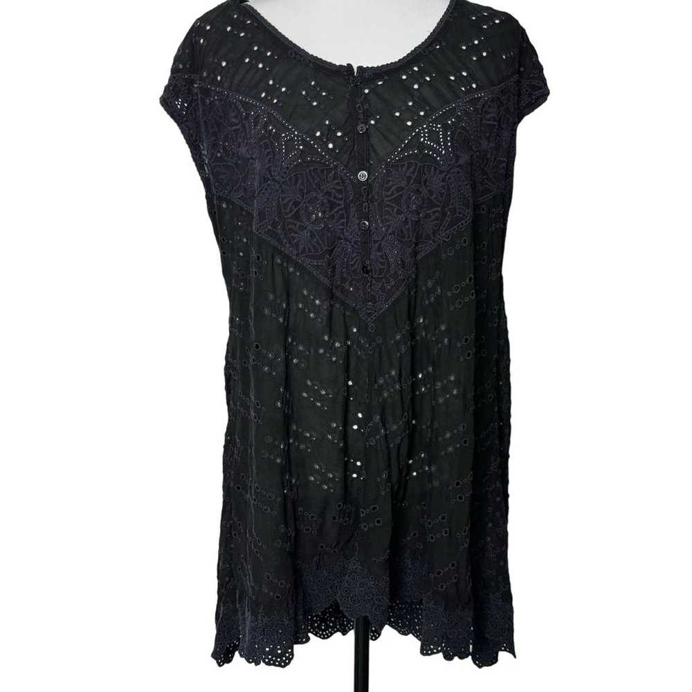Johnny Was Embroidered Eyelet Tunic Black Size L - image 1