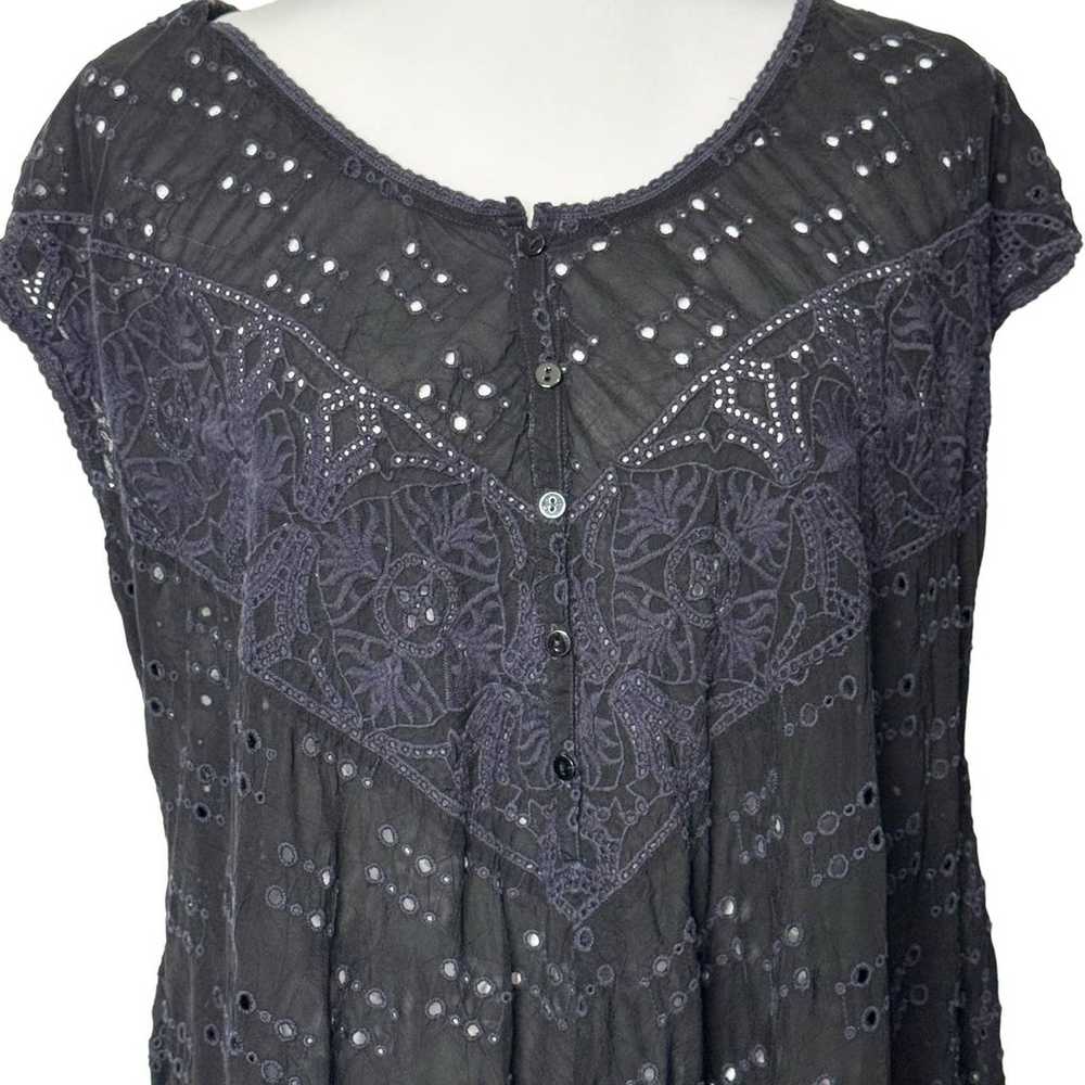 Johnny Was Embroidered Eyelet Tunic Black Size L - image 4