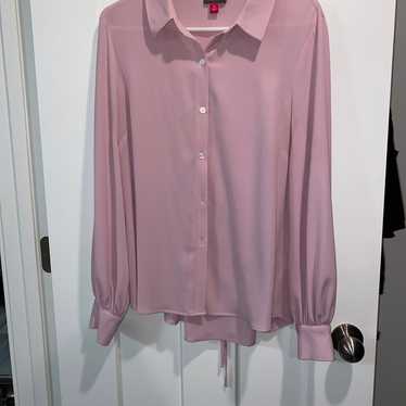 Vince camuto lavender blouse size medium - image 1
