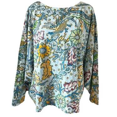 Suzie Kondi Saria Boxy Printed Batik Top Size Medi