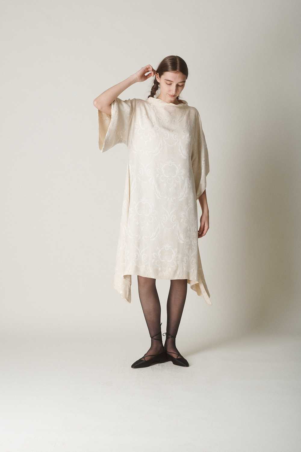 Vintage Ivory Silk Brocade Dress - image 3