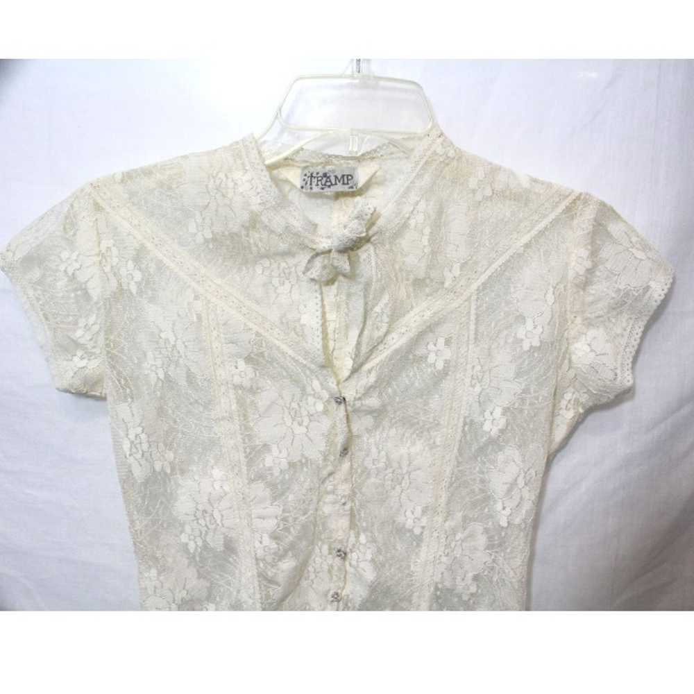 Vintage 90's TRAMP Cream Lace Sheer Shirt The bra… - image 4