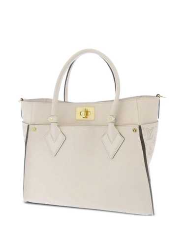 Louis Vuitton Pre-Owned 2019 pre-owned On My Side… - image 1