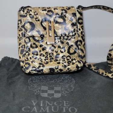 Vince camuto quilted leopard print crossbody bag - image 1